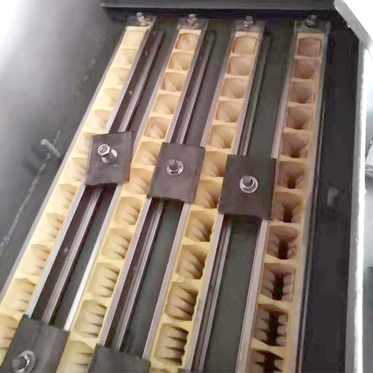 黑龍江齊齊哈爾化工廠塑燒板濾芯規(guī)格尺寸